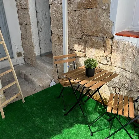 Fogar Maio - En Casco Historico * Ourense